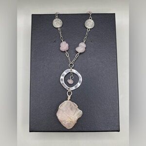 🌹💎Rose Quartz Five Point Star Solomon’s Knot Necklace